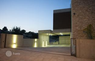 5-bedroom villa 385 m² in Erimi for 1,350,000 €