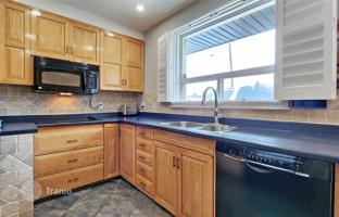 9-bedroom house in North York for C$1,748,000