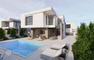 New complex of villas at 450 meters from the sea, Paralimni, Cyprus for From 710,000 €