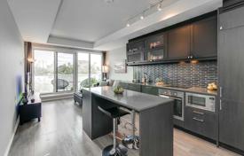 Apartment – Bathurst Street, Toronto, Ontario,  Canada for C$807,000