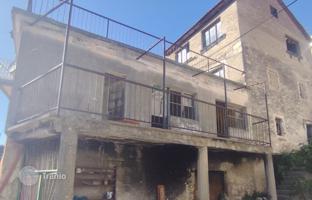 8-bedroom house 130 m² in Sibenik-Knin for 250,000 €