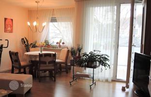 Two-bedroom apartment with a beautiful view in the center of Frankfurt, Germany for 612,000 €