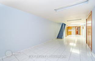 10-bedroom townhouse in Old Toronto for 1,264,000 €