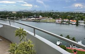 Condo – Collins Avenue, Miami, Florida,  USA for $1,450,000