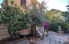 6-bedroom cottage in Cannes for 680,000 €