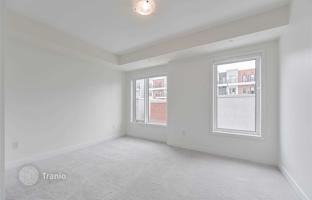 10-bedroom townhouse in North York for C$1,649,000