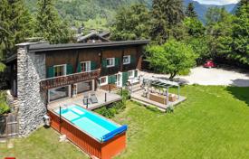 House with garden, swimming pool and jacuzzi, Morzine for 2,350,000 € House with garden, swimming pool and jacuzzi, Morzine for 2,350,000 €