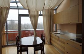 We offer for sale 2-bedroom apartment in Riga with view of the river for 625,000 €