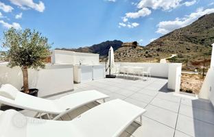 3-bedroom cottage 150 m² in Cox for 239,000 €