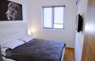 2-bedroom apartment 60 m² in Becici for 220,000 €