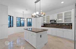 5-bedroom house 552 m² in Cutler Bay for $1,350,000
