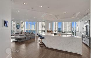 3-bedroom apartments in condo 242 m² in Aventura for $2,650,000