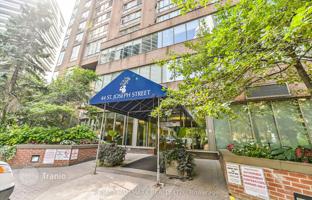 5-bedroom apartment in North York for C$844,000