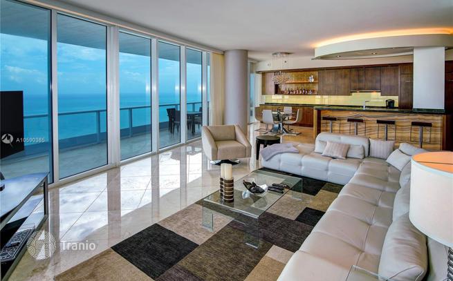 Apartment for sale in Miami Beach, USA — listing #1785923