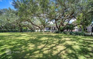 6-bedroom house 643 m² in Hollywood for $4,500,000