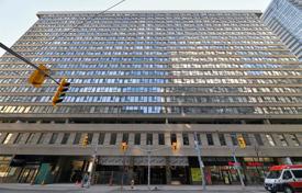 Apartment – Carlton Street, Old Toronto, Toronto,  Ontario,   Canada for C$1,031,000