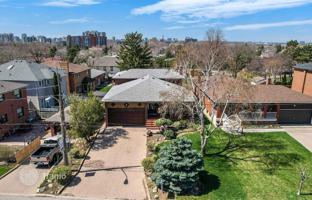 10-bedroom house in North York for C$1,811,000
