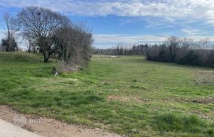 Land plot 643 m² in Loborika for 80,000 €