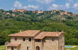 4-bedroom villa 386 m² in Panicale for 2,980,000 €