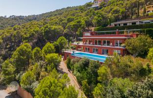 5-bedroom villa 536 m² in Begur for 2,950,000 €