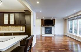 Townhome – North York, Toronto, Ontario,  Canada for C$2,321,000