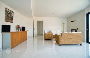 8-bedroom cottage in Limassol for 4,500,000 €