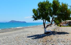 Two bedroom furnished apartment right on the beach in Maleme, Crete, Greece for 190,000 €