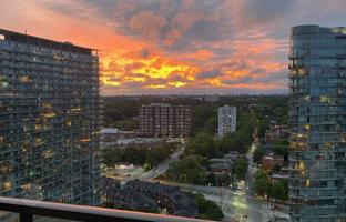 6-bedroom apartment in Lake Shore Boulevard West for C$1,291,000