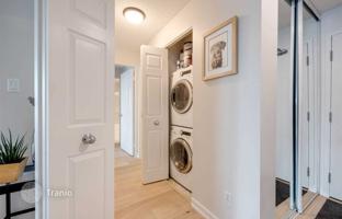 3-bedroom apartment in King Street for C$975,000