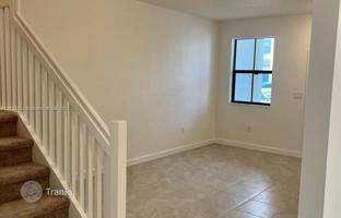 4-bedroom apartments in condo 194 m² in Miami for $489,000