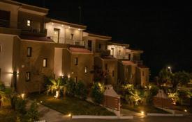 15-bedroom country seat 660 m² in Pefkochori for 2,700,000 €