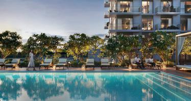 Townhouses in new Golf Dale complex with a golf course, pools, and a clubhouse, close to the international airport, Emaar South, Dubai, UAE