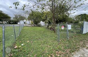 Land plot 162 m² in Miami for $340,000