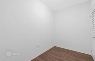 5-bedroom apartment in Etobicoke for C$920,000