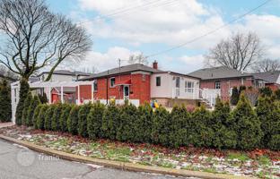 5-bedroom house in Scarborough for C$1,157,000