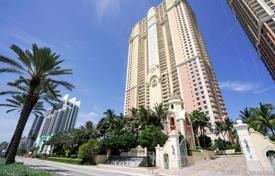 Apartment – Collins Avenue, Miami, Florida,  USA for $3,400 per week