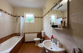 Apartment We are selling an apartment with a garden in a great location, Pula. Valdebek for 270,000 €