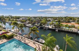 2-bedroom apartments in condo 84 m² in North Miami for $360,000