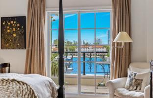 2-bedroom apartments in condo 172 m² in Fisher Island Drive for $3,250,000