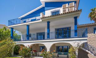 Three-level villa with a pool, a guest house and beautiful views in Sitges, Catalonia, Spain for 2,000,000 €