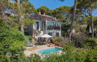 6-room cottage in Cap d'Antibes for 3,800,000 €