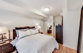 Apartment – Wellington Street West, Old Toronto, Toronto,  Ontario,   Canada for C$1,024,000
