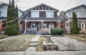 Terraced house – Roehampton Avenue, Old Toronto, Toronto,  Ontario,   Canada for C$1,283,000