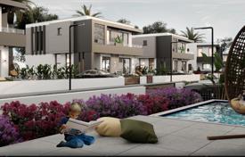 Villa complex with sea view for 460,000 €