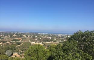 Land plot 1,240 m² in Denia for 320,000 €