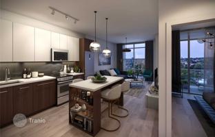 2-bedroom apartment in Saint Clair Avenue West for C$988,000