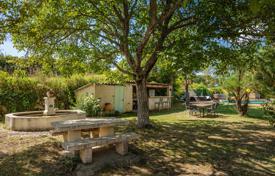 Detached house – La Motte-d'Aigues, Provence - Alpes - Cote d'Azur, France for 1,475,000 €