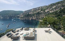 Magnificent seafront villa with a pool and stunning sea views in Cap D'Ail, Cote d'Azur, France for 62,000 € per week
