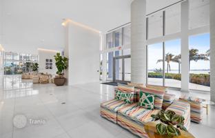 3-bedroom apartments in condo 240 m² in Edgewater (Florida) for $3,024,000