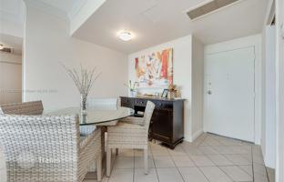 1-bedroom apartments in condo 71 m² in Coral Gables for $360,000